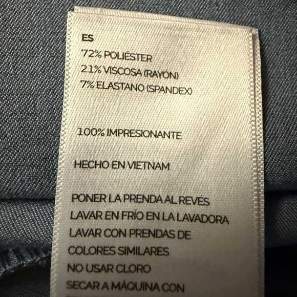 🏥🩺 FIGS Scrub Set – Graphite (Joggers + Top) – L - Picture 5 of 16